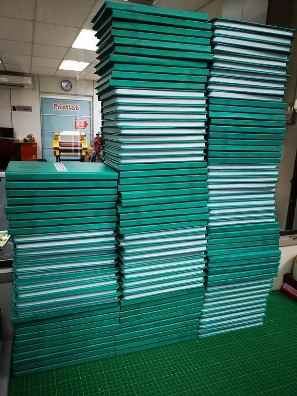 Print Hardcover Book Perfect Binding