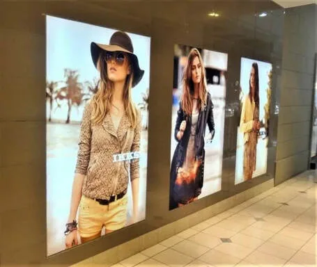 Tension Fabric LED Lightbox